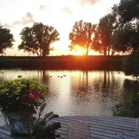 Apartmán Romantic In Schagen With Garden Sint Maarten