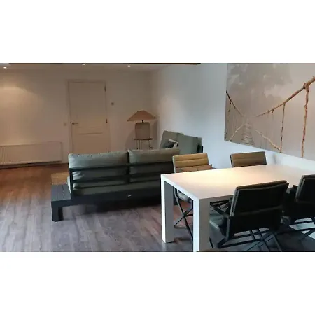 Apartmán Romantic In Schagen With Garden Sint Maarten
